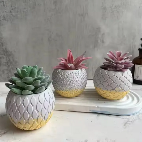 Set de 3 moldes para macetas con relieve