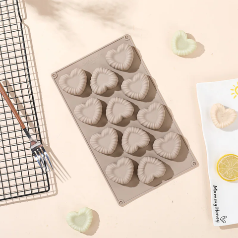 Molde 12 Corazones Arrugados