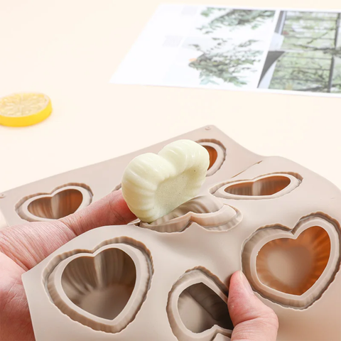 Molde 12 Corazones Arrugados