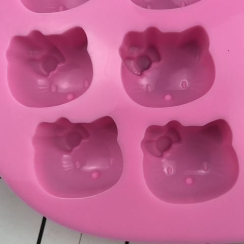 Molde de Silicón de 16 Gatitas con Moño